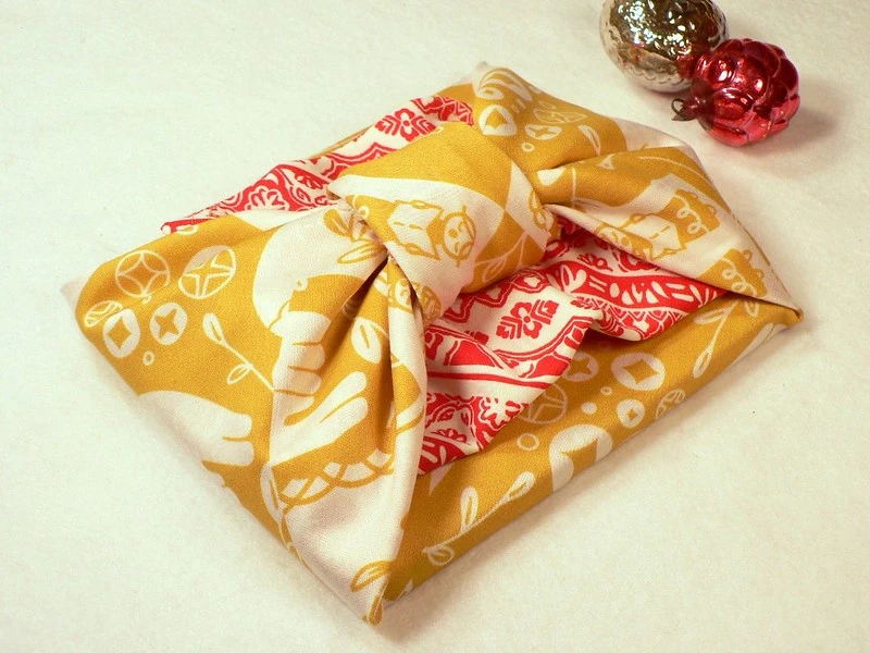 Cadeaus inpakken in stof