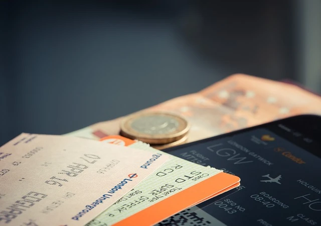 Vliegticket als cadeau.