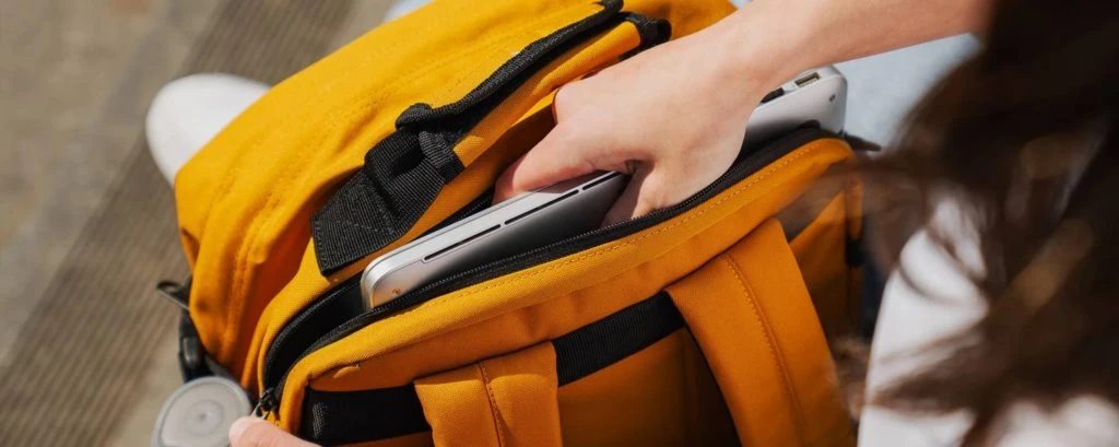 gele Cabinzero handbagage rugzak met laptopvak